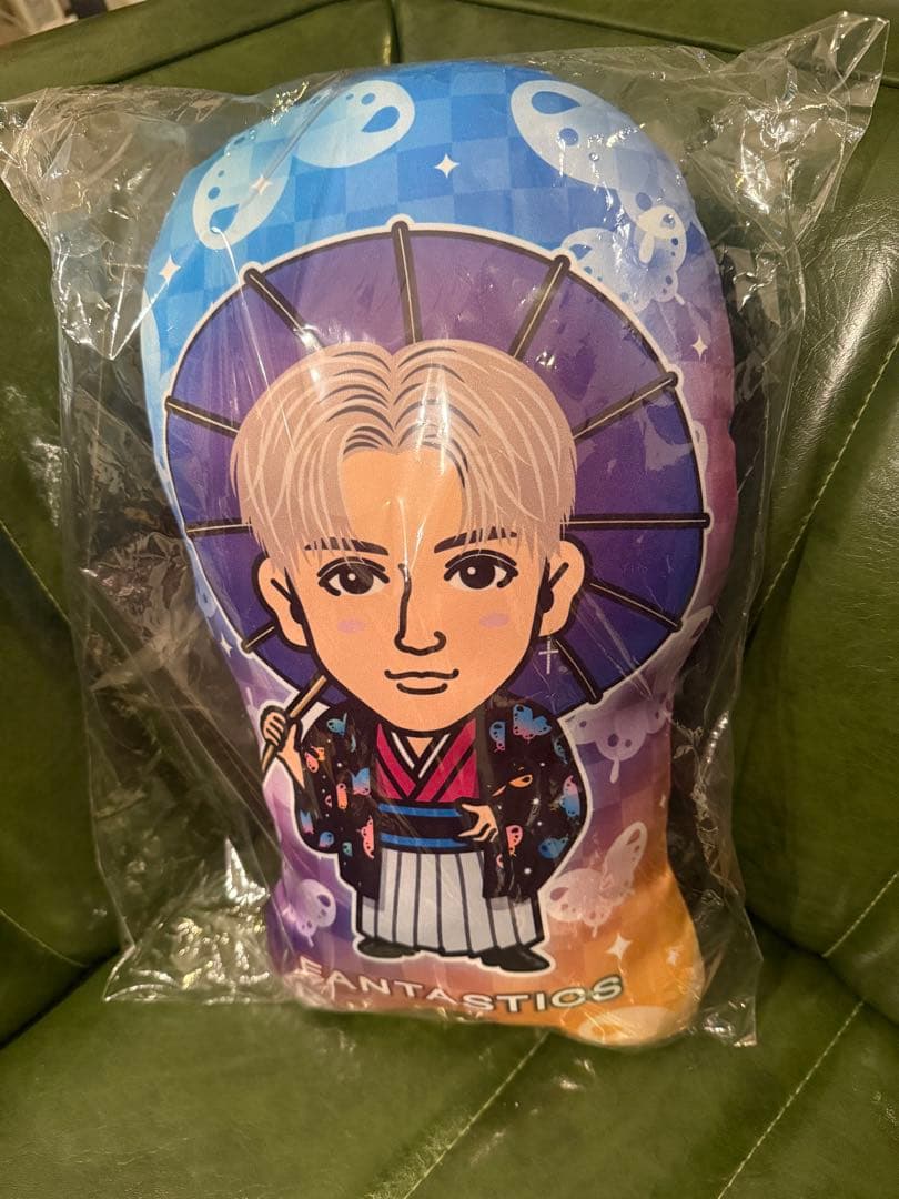 FANTASTICS 八木勇征　キャラクタークッション