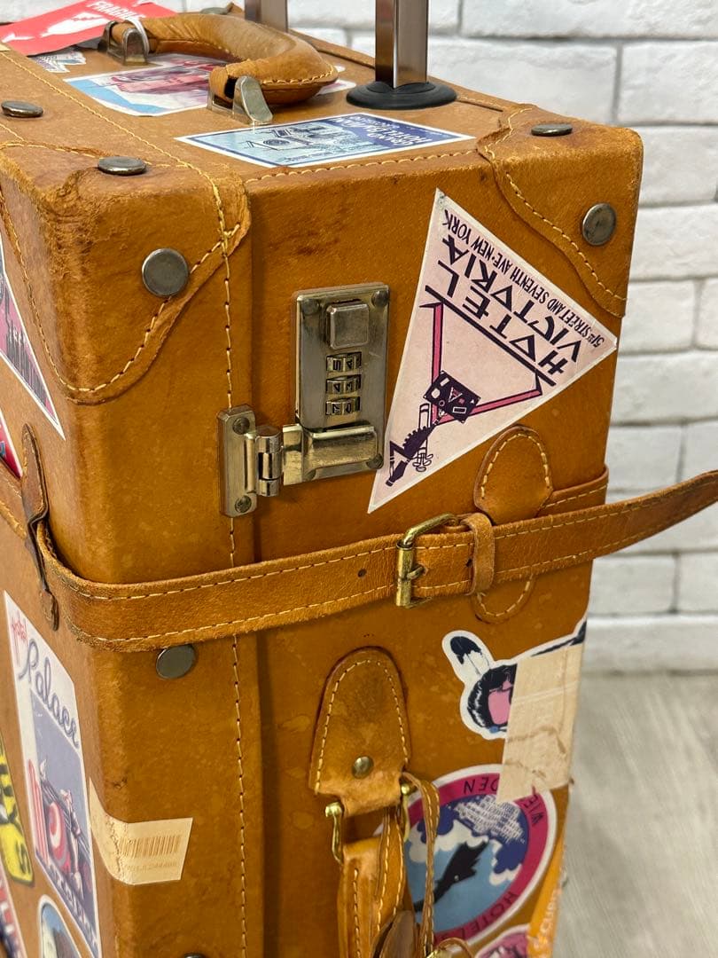 【東京都23区配送無料】スーツケース　旅行　トラベル　キャリーケース　ビンテージ