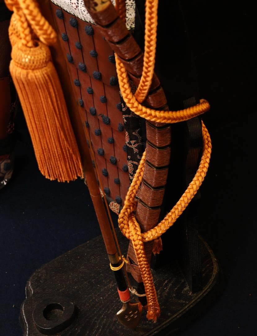 BLACK　BY01　甲冑　具足　着用鎧　龍日輪前立　鎧櫃付き　等身大　現