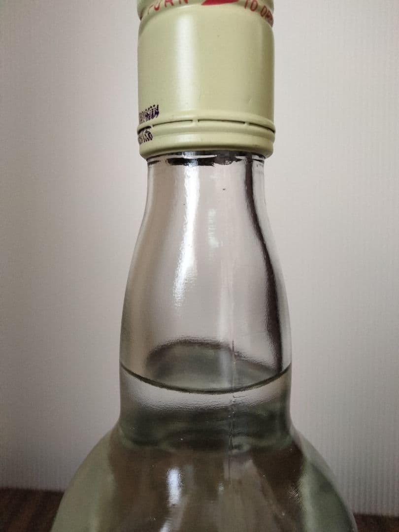 レイ＆ネヒュー　ジャマイカ　ホワイト ラム　ラム酒