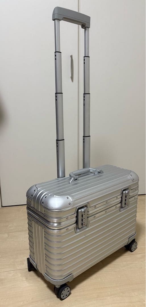 【RIMOWA】ORIGINAL PILOT SILVER 92551004