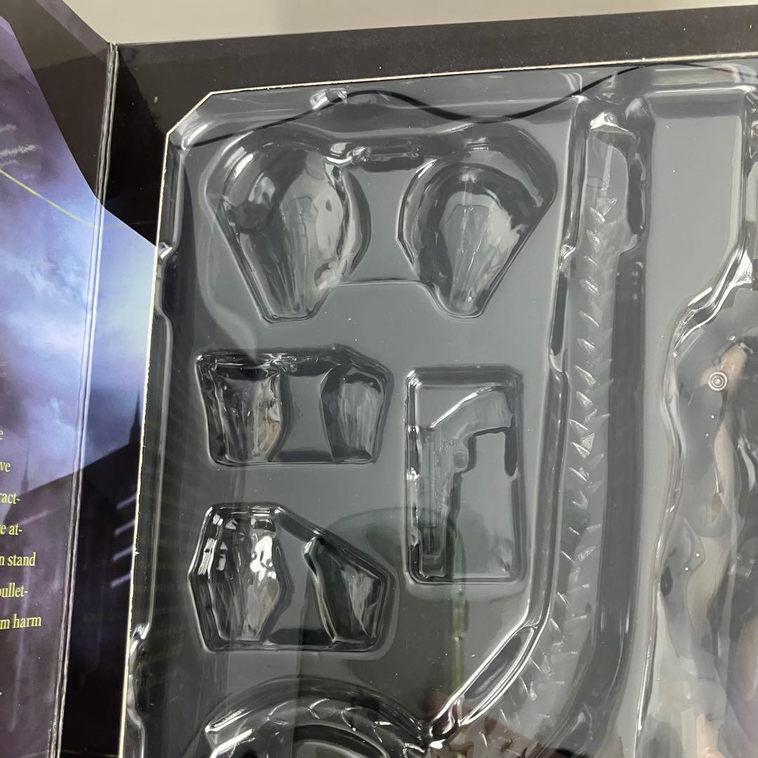 【新品】キャットウーマン PVC製 塗装済み可動フィギュア 迅速配送