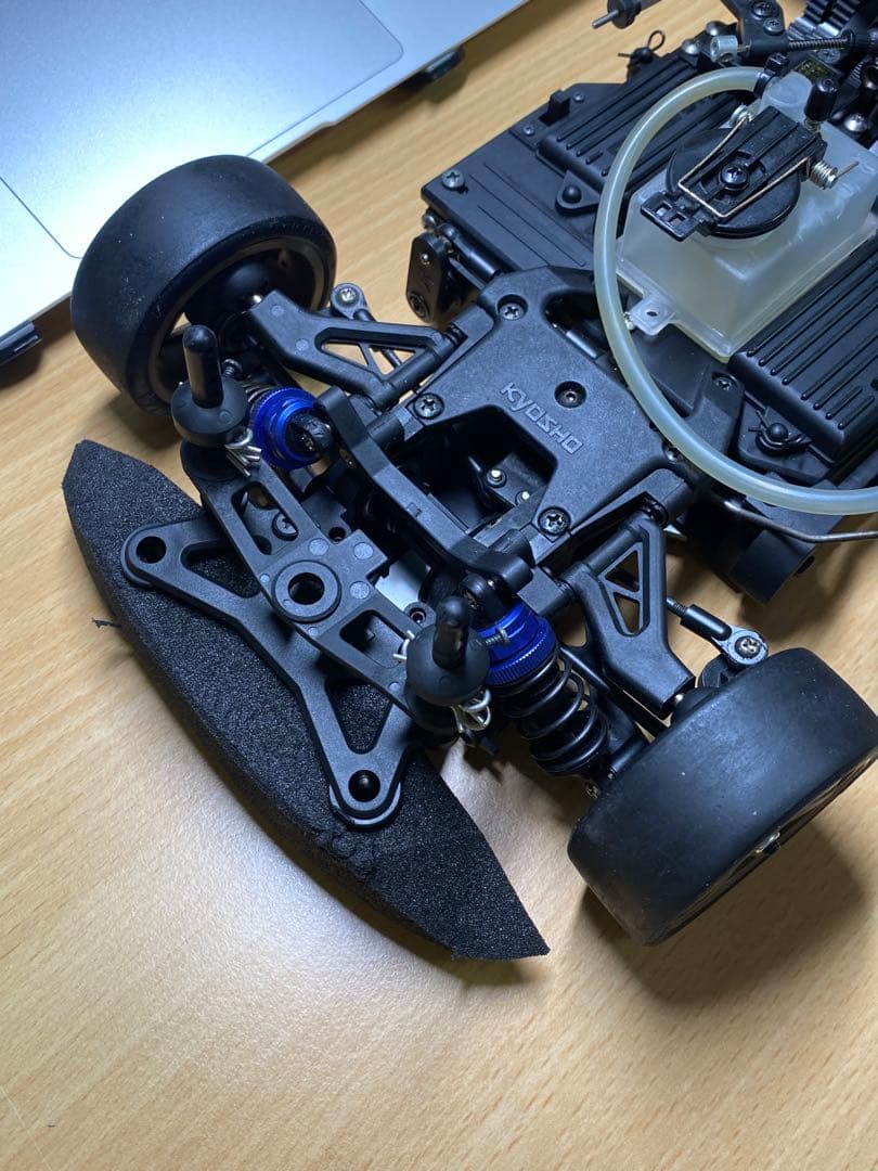 京商GT2ボディ付き カスタムホイール TE37風