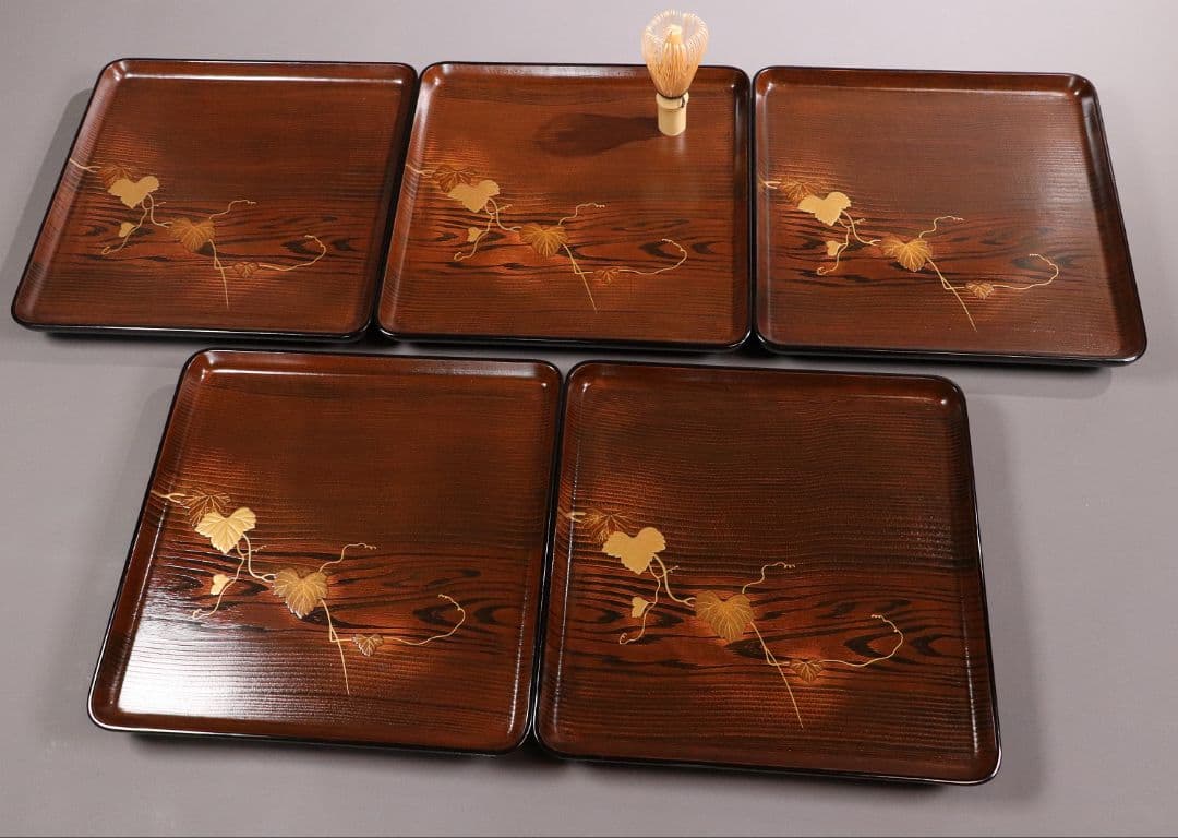 CL77 能登輪島塗 蔦金蒔絵 欅地 木地呂塗 足付四方膳 五客 木製漆器