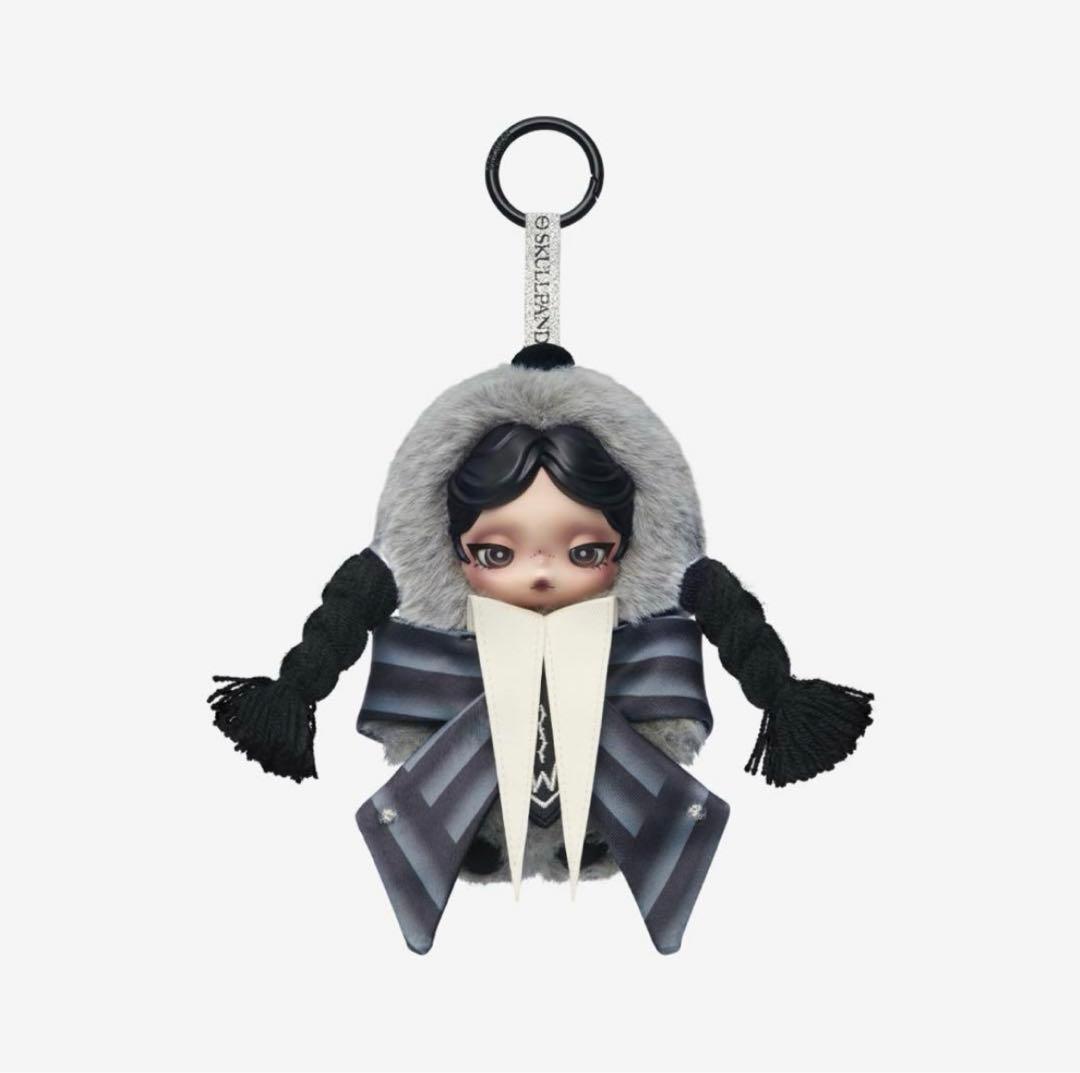 スカルパンダ × ウェンズデー ぬいぐるみペンダント SKULLPANDA