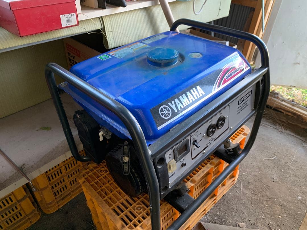 【送料無料】YAMAHA EF23H 発電機