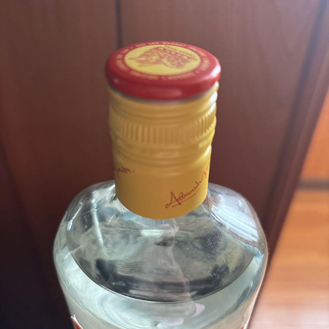 Gordon's London Dry Gin ゴードンロンドンドライジン未開栓