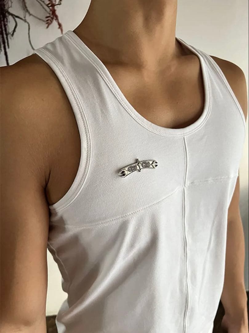 【即購入OK‼️】THUG CLUB サグクラブタンクトップ ホワイト　2サイズ