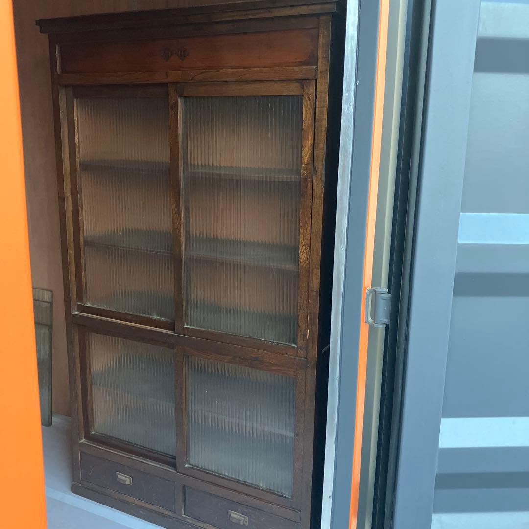 ぱぁるさん専用　木製ガラス扉キャビネット【引き取りの場合は送料分値引きします】