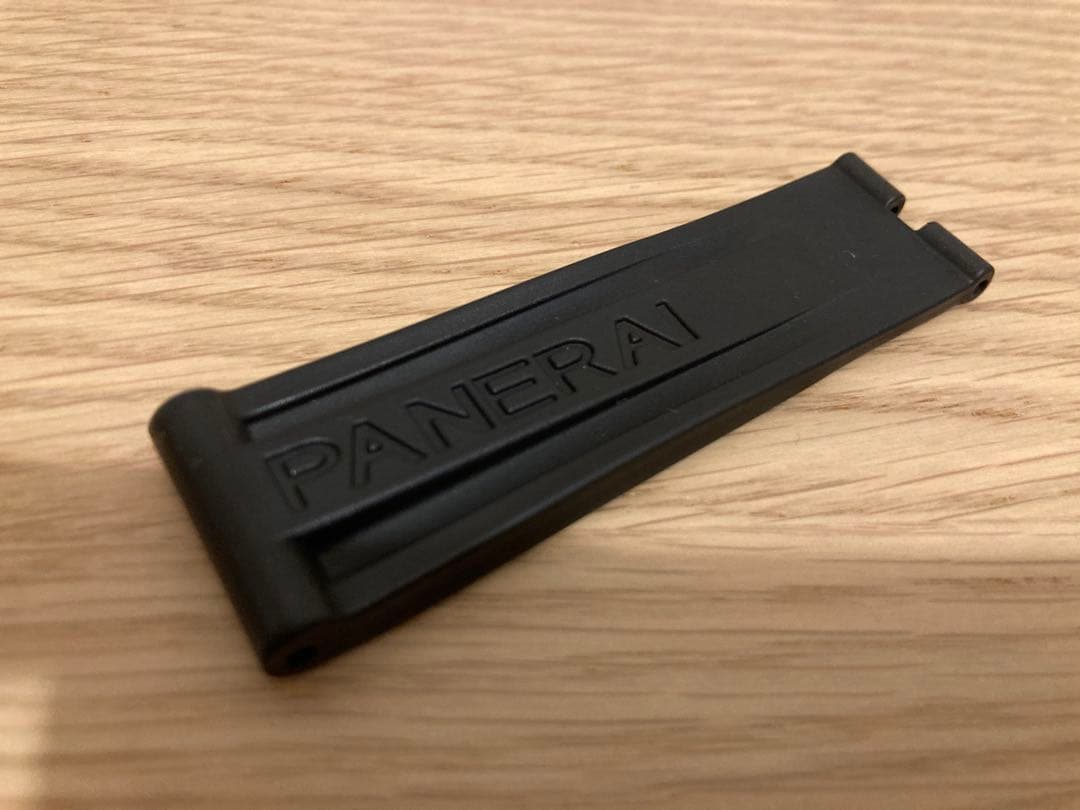 Panerai パネライ ラバーベルト ブラック ラグ幅22mm 尾錠幅20mm