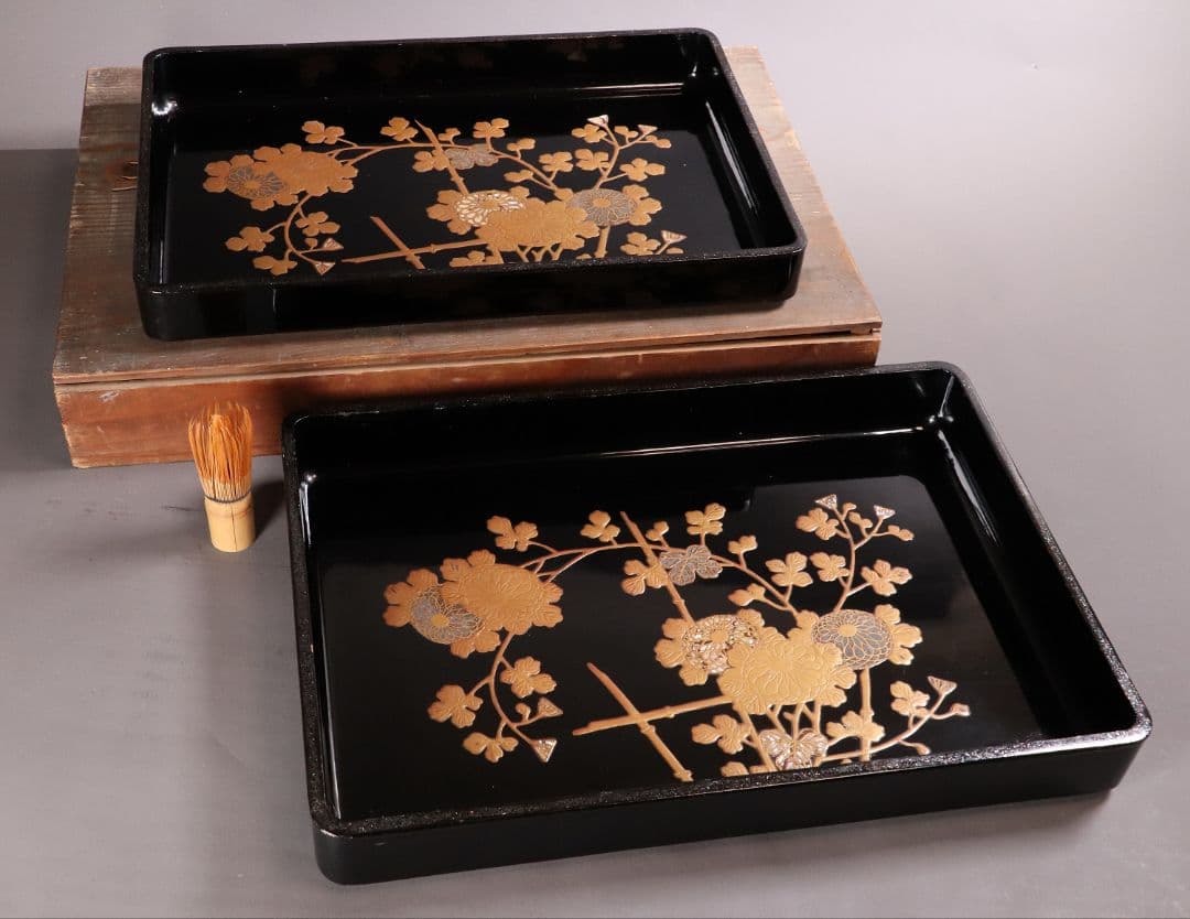 時代 光琳蒔絵 脇取盆 二枚 螺鈿 菊 金銀蒔絵 長方盆 広蓋 黒塗 MA404