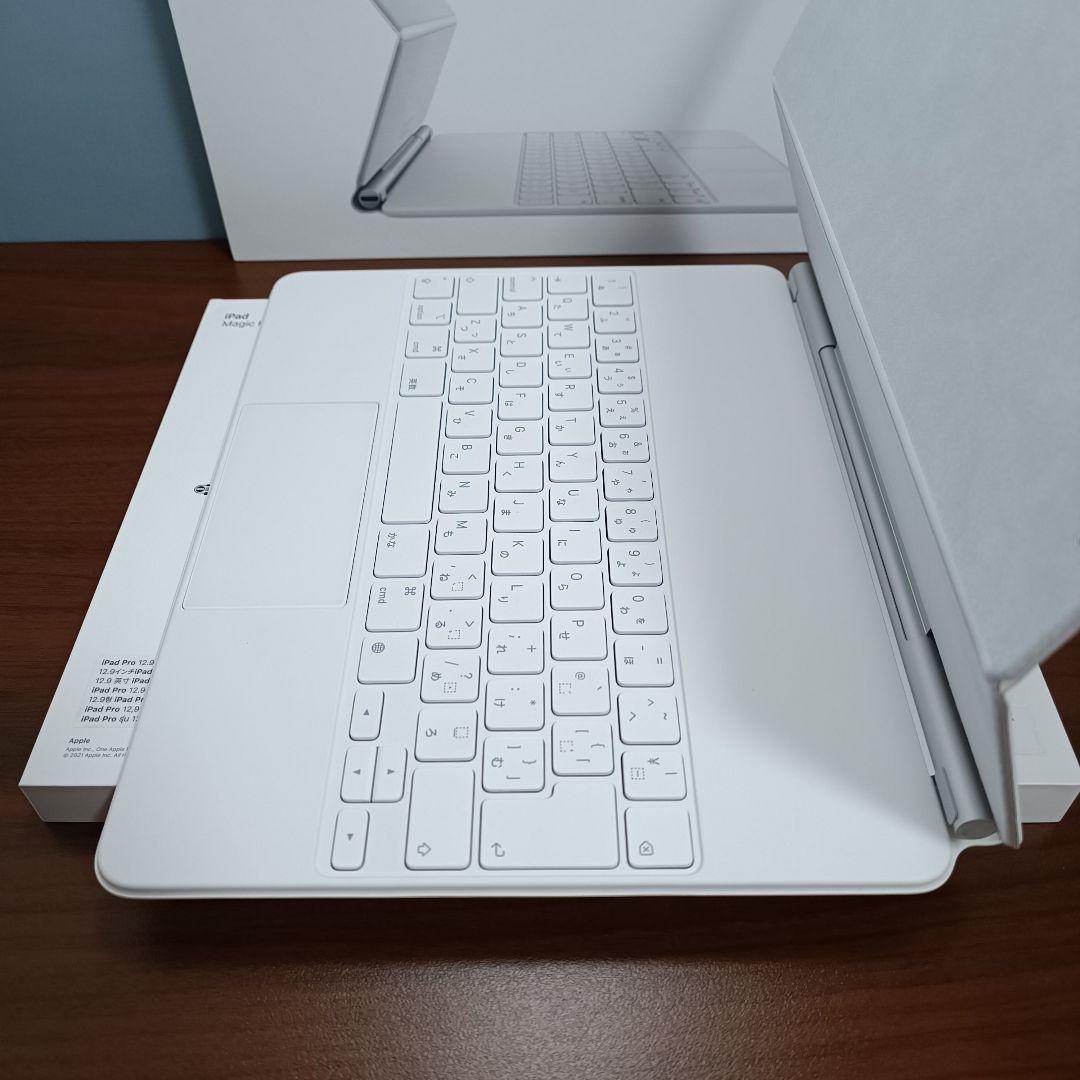 美品 iPad Magic Keyboard Pro 12.9インチ A2480