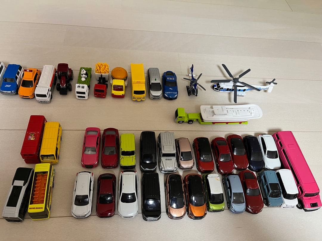 トミカ　まとめ売り　約110台