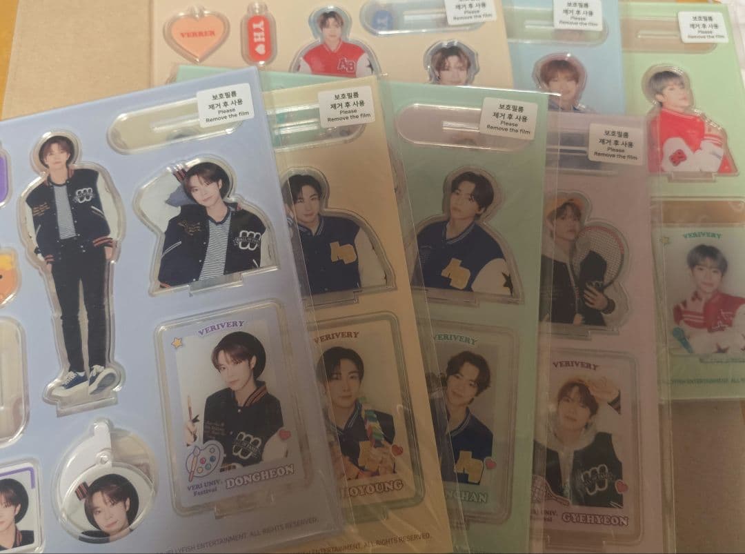 VEY アクスタ　セット