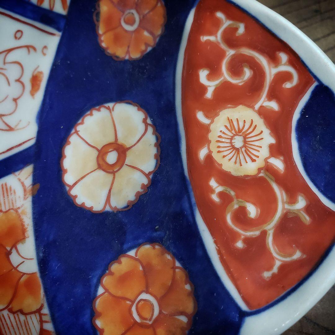 古伊万里　染付　赤絵　変形皿　貝型　蝙蝠　蝶　唐草　明治　訳あり