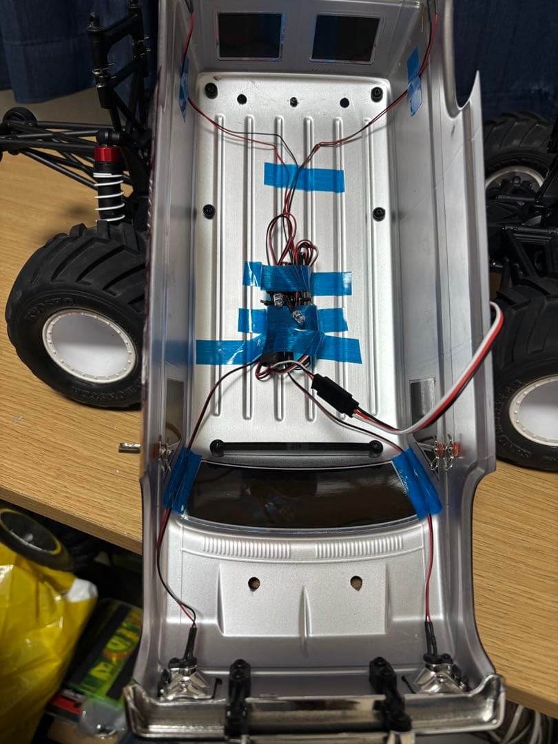 ち*ん様 京商 1:10マッド バン VE FEZER MK2 FZ02L VE