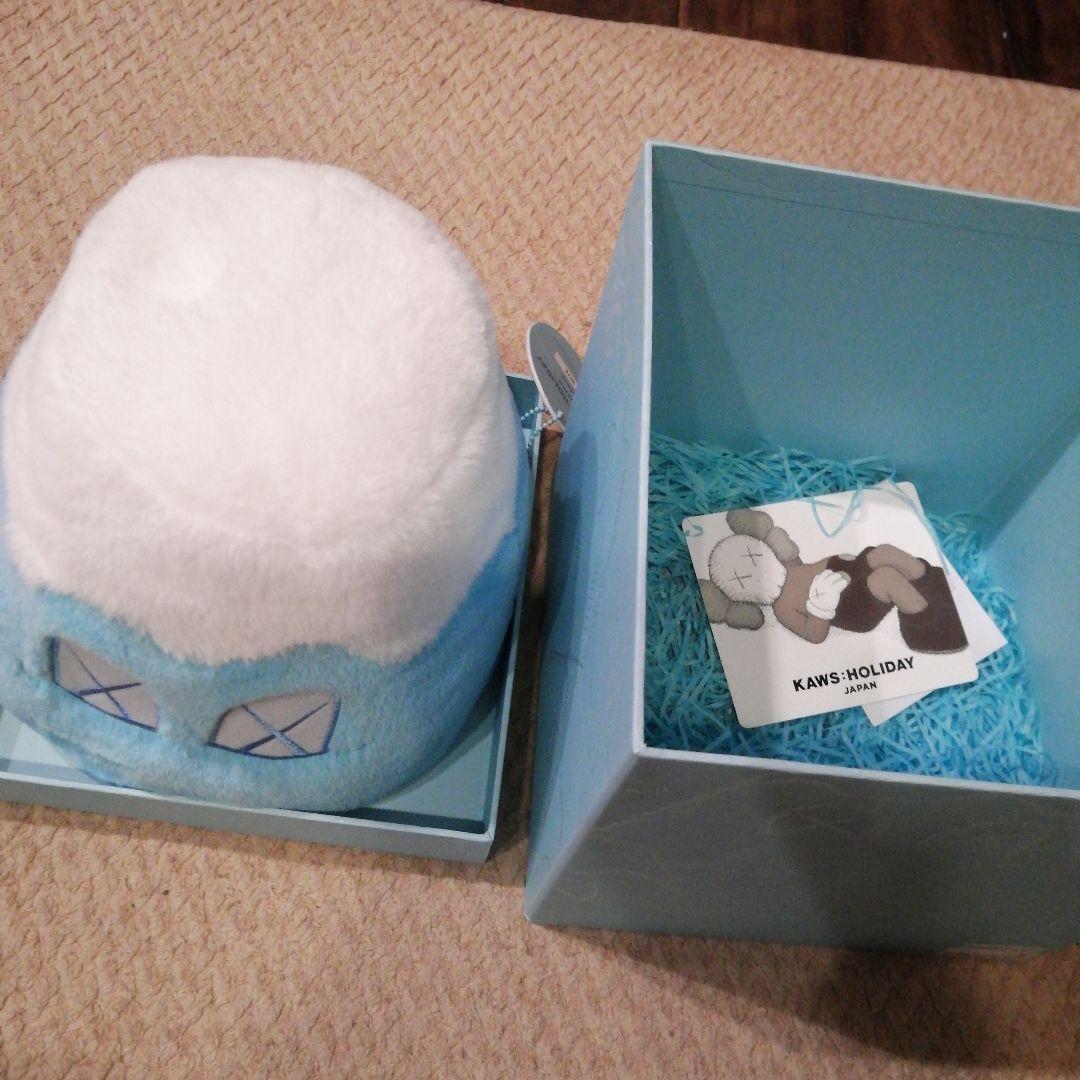 KAWS HOLIDAY Mount Fuji ぬいぐるみ ブルー