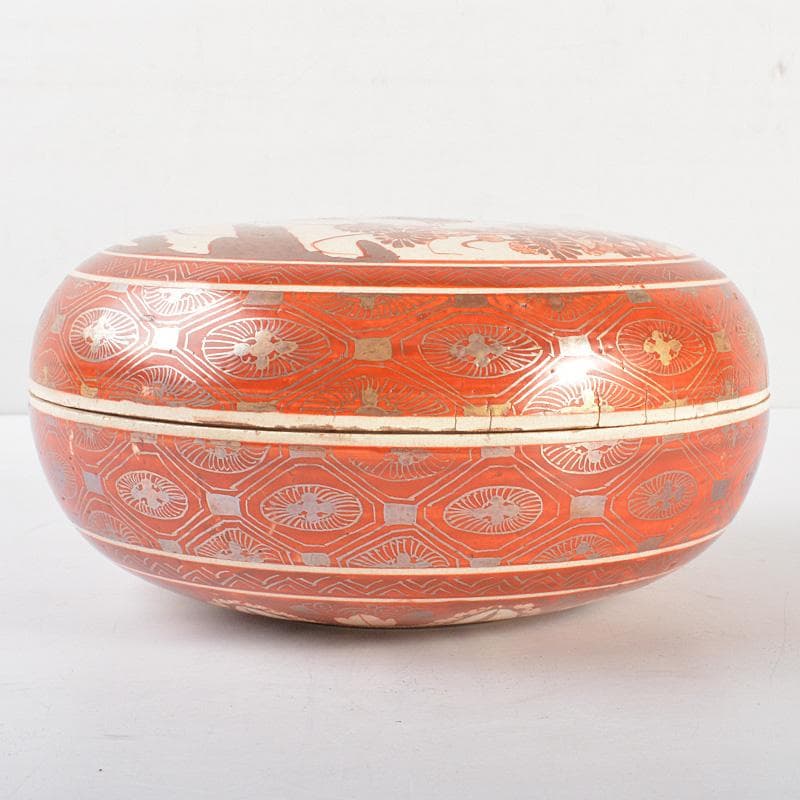 九谷焼　古九谷　八郎手赤絵金彩　人物文　蓋物　菓子鉢　M　R6811