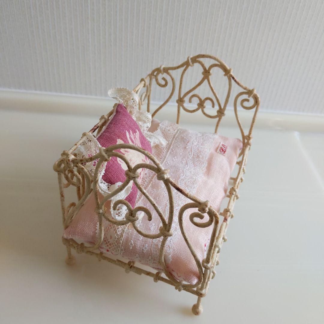 人気作家様　ドール用ベッド　ドールハウス　ぬいぐるみ