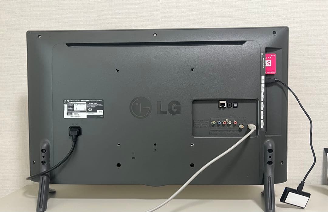 美品　10月中旬まで出品　LG 32LB57YM-JB 32インチスマートテレビ