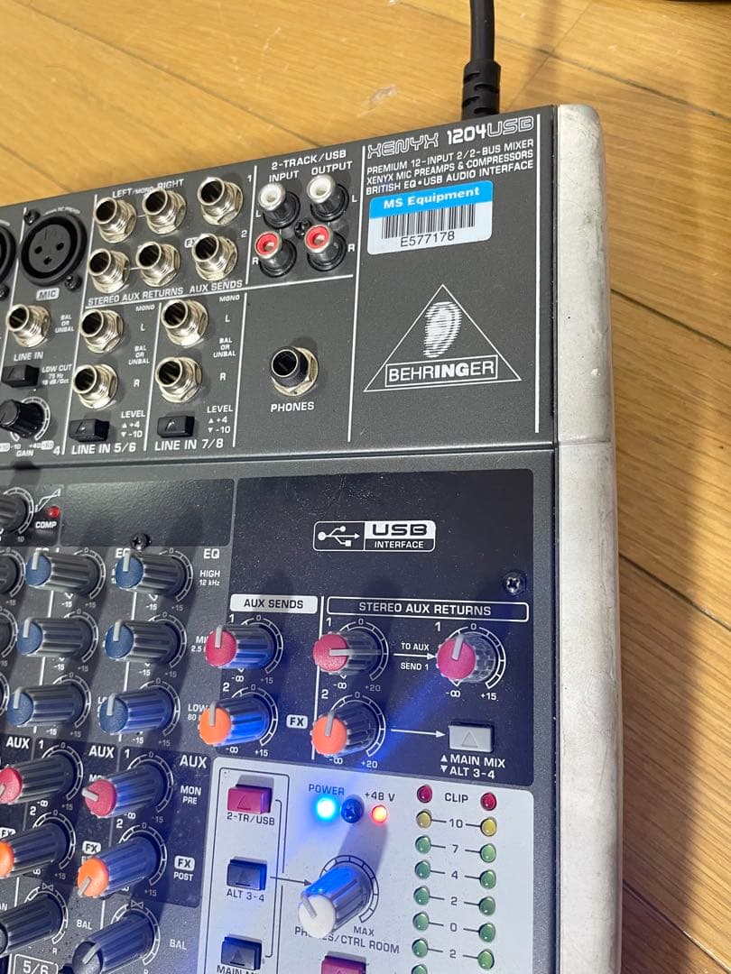 【動作確認済み/１か月保証付き】BEHRINGER XENYX X1204USB