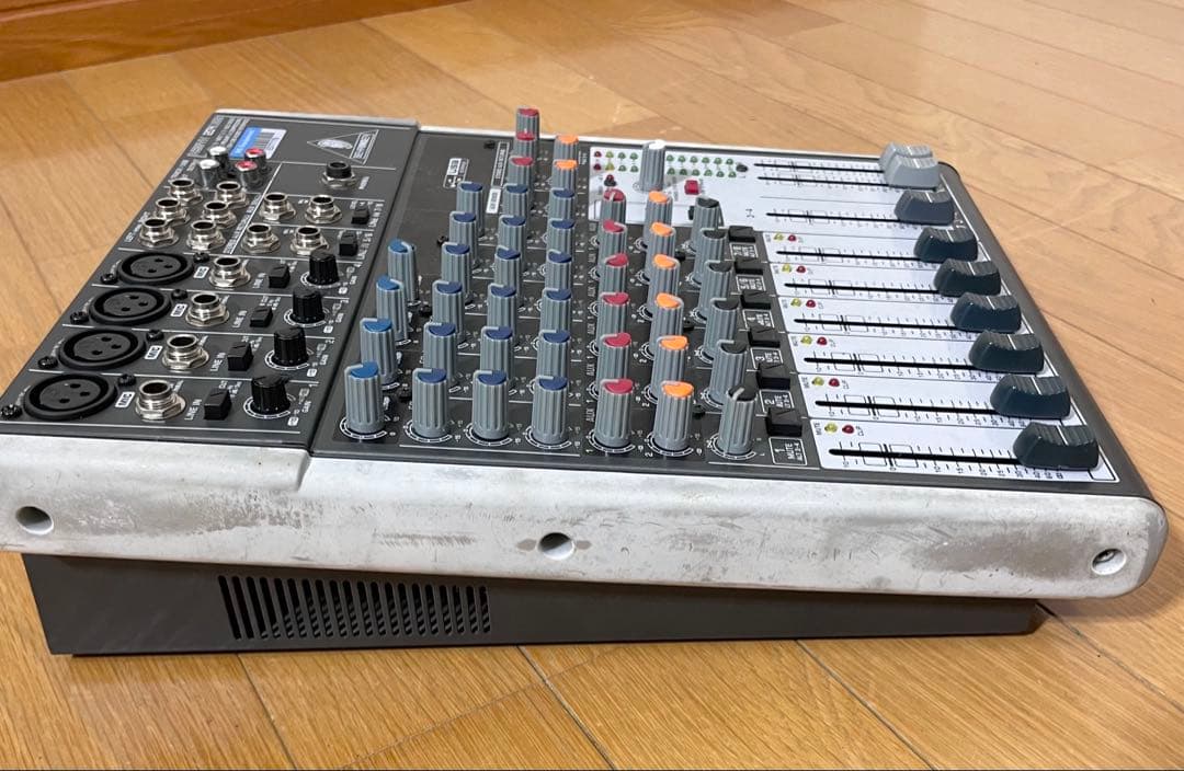 【動作確認済み/１か月保証付き】BEHRINGER XENYX X1204USB