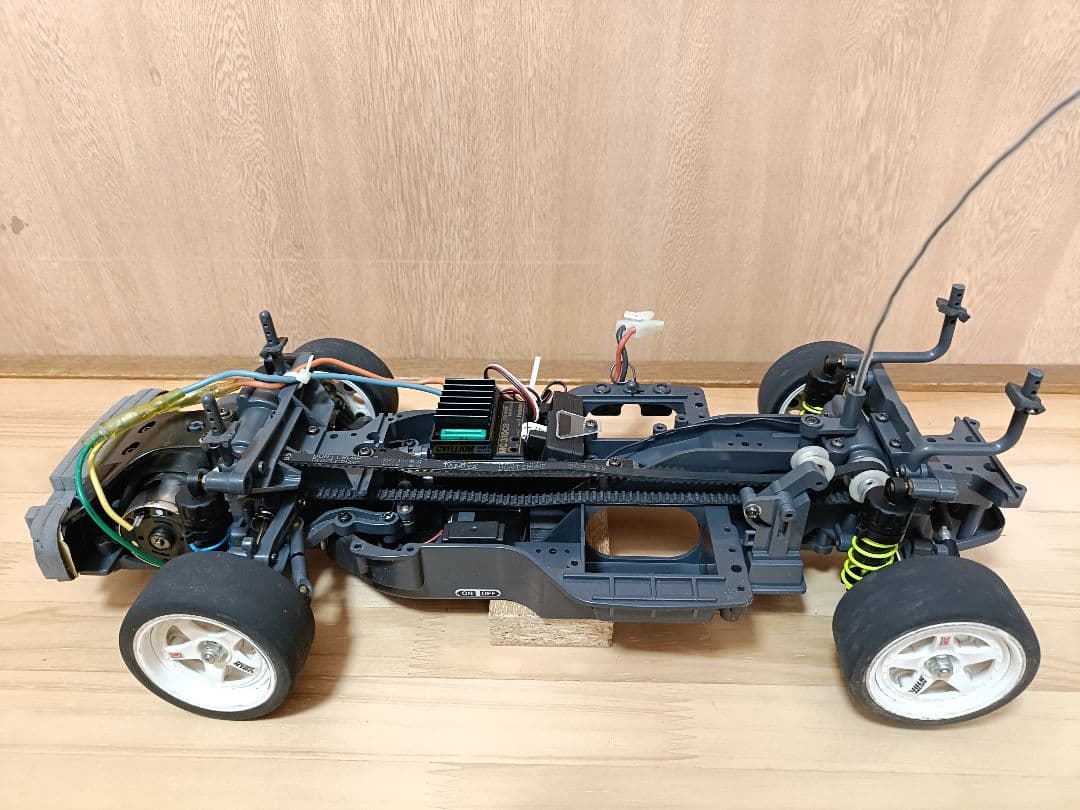 値下げタミヤ KURE NISMO GT-R 1/10 ラジコンカー プロポ付き