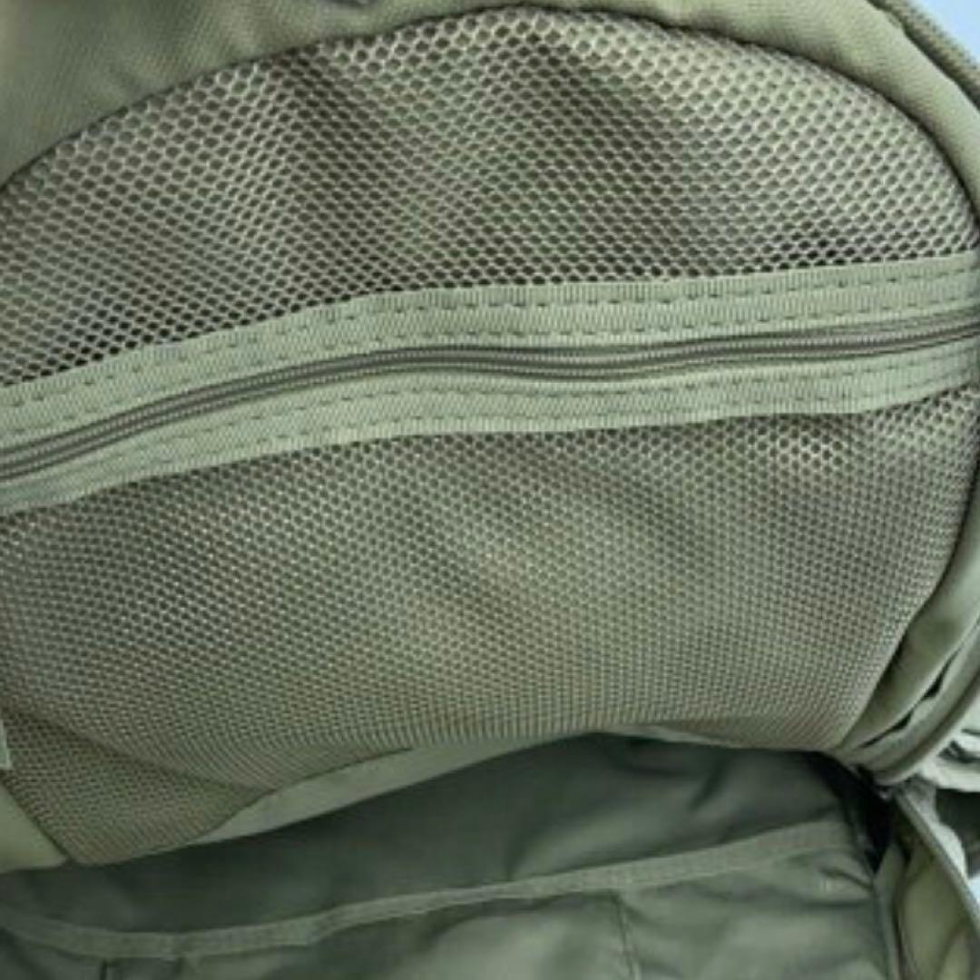 ナイキ ベージュ カーキ　ピンクロゴ　NIKE SBリュック モールシステム