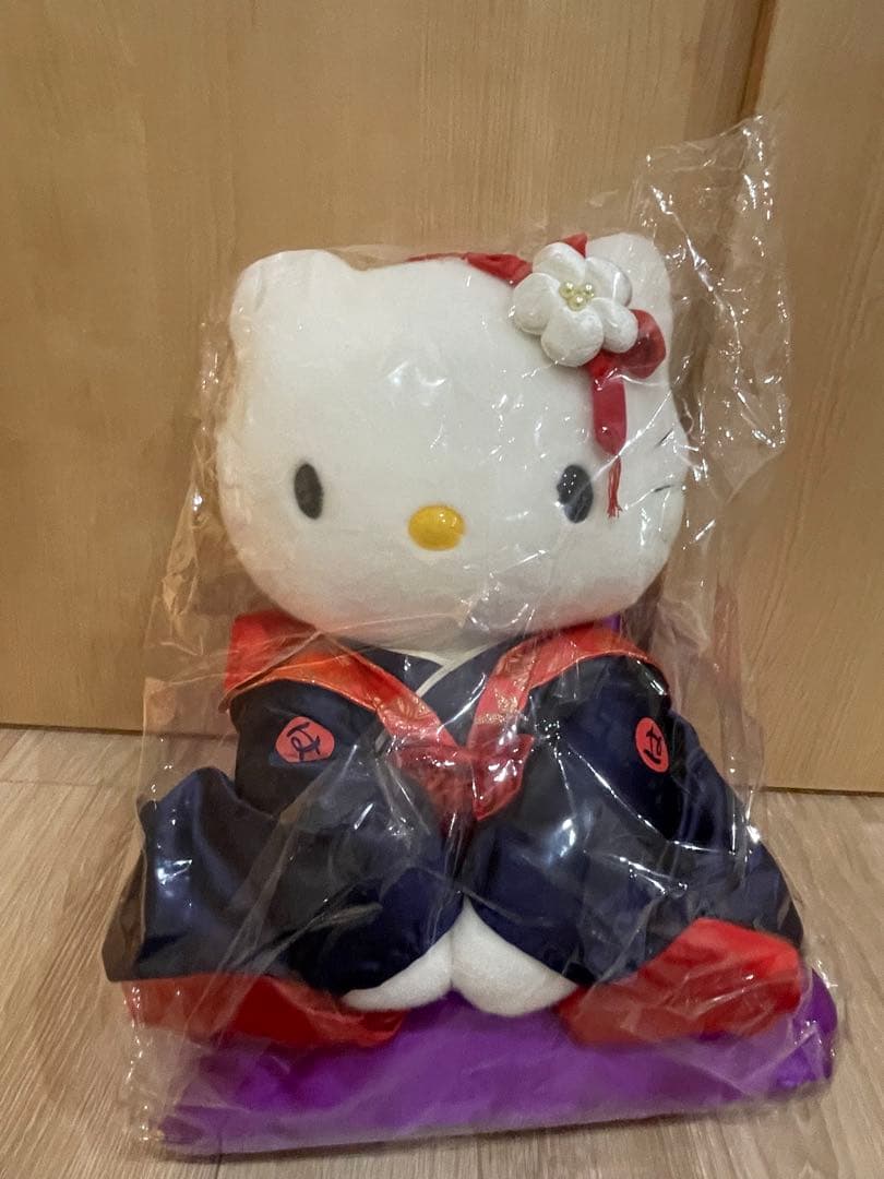サンリオ　キティ　はろうきてぃ　レトロ　ぬいぐるみ　福まねき　着物　座布団　希少