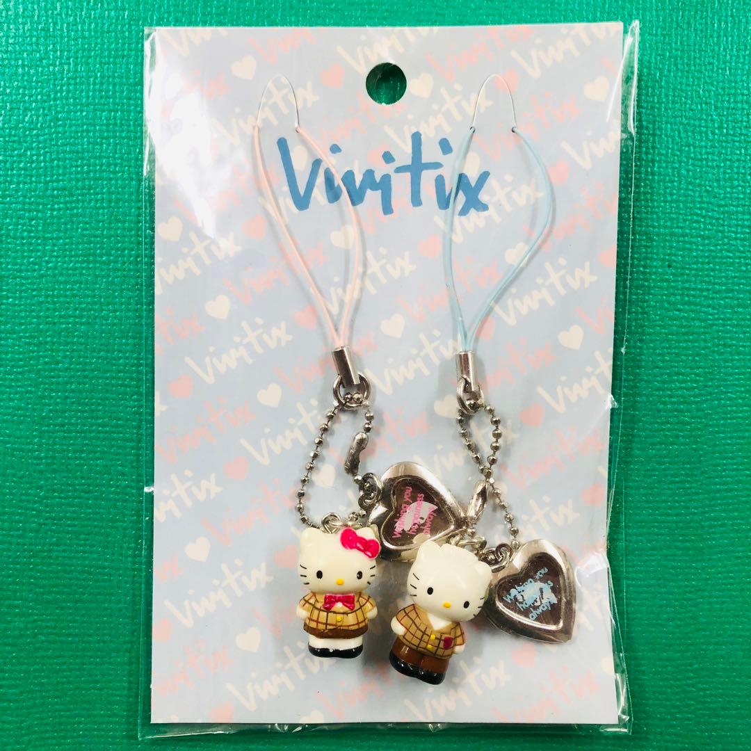 2001年製 激レア★ハローキティ ダニエル ストラップ vivitix 制服