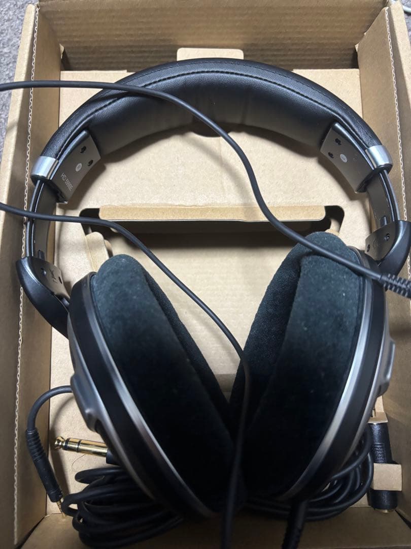 ゼンハイザー　hd599se ほぼ新品