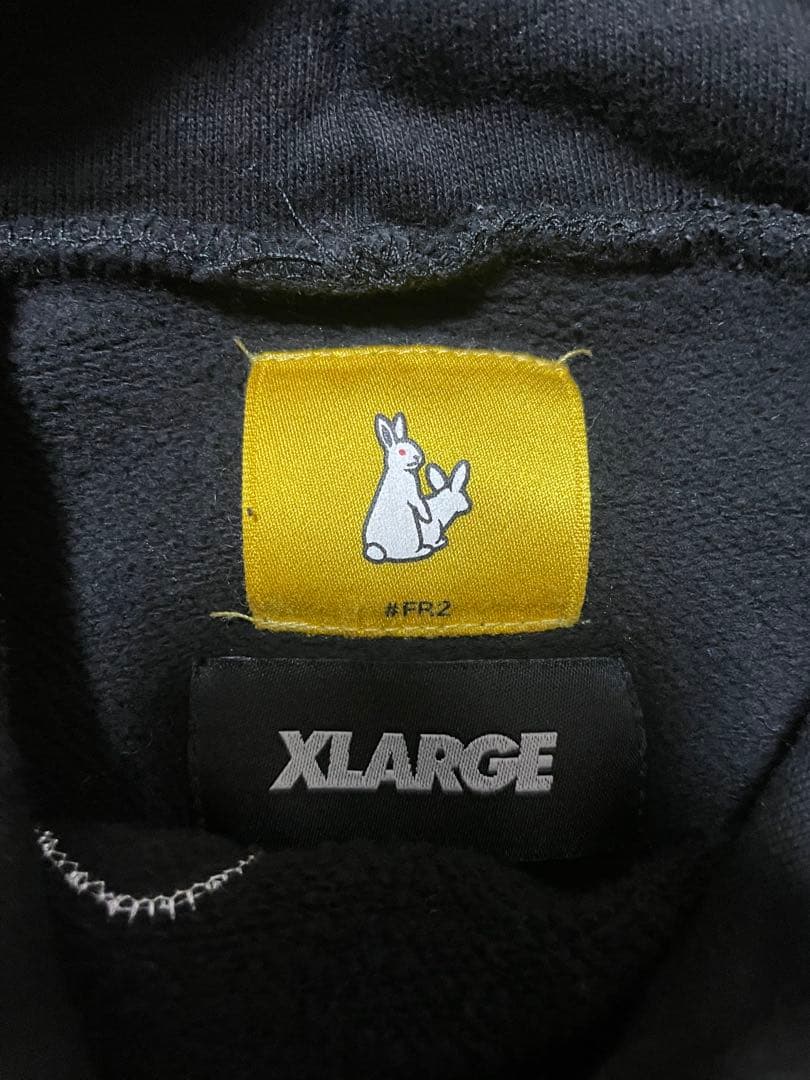FR2 × XLARGE コラボ　ブラックパーカー