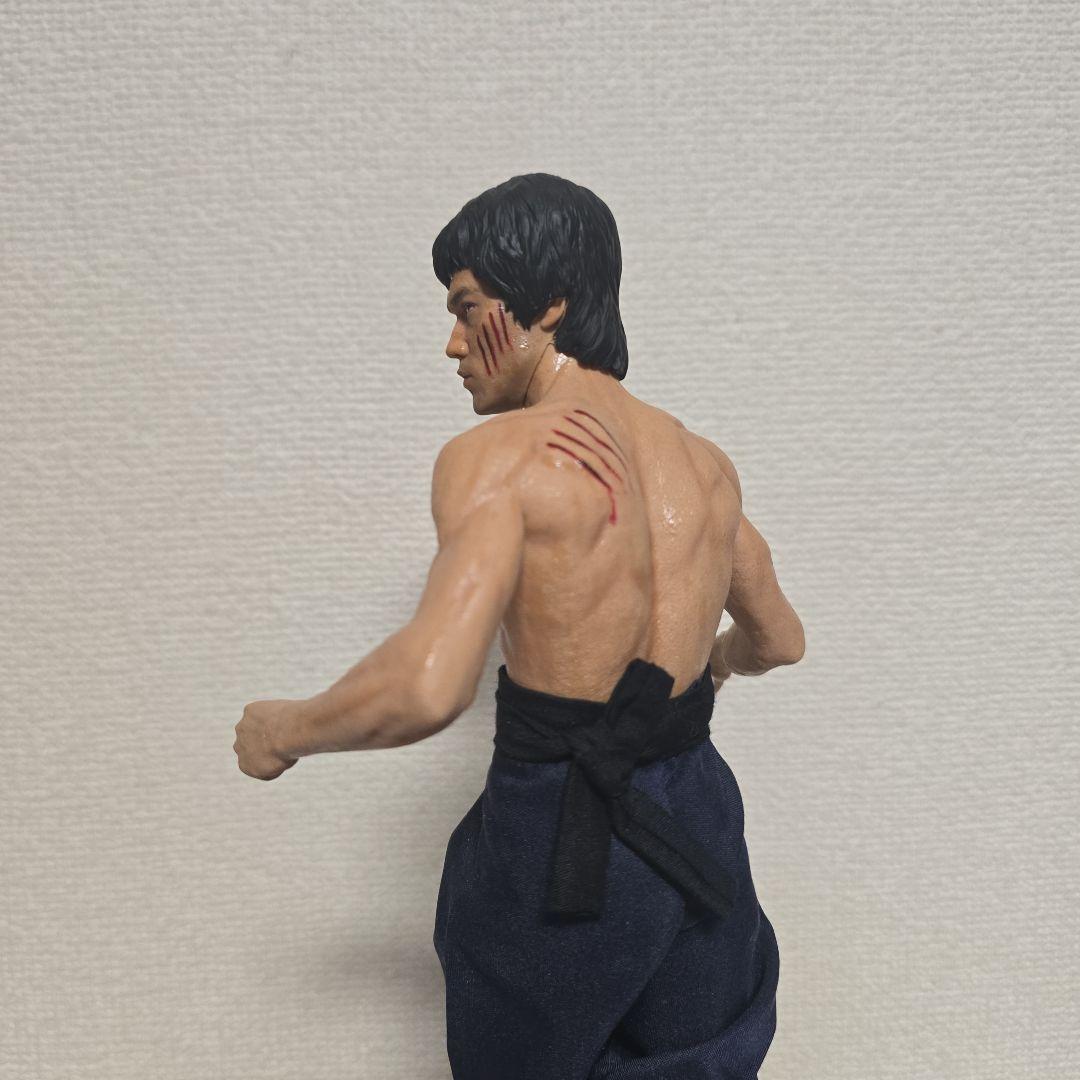 ブルース・リー フィギュア