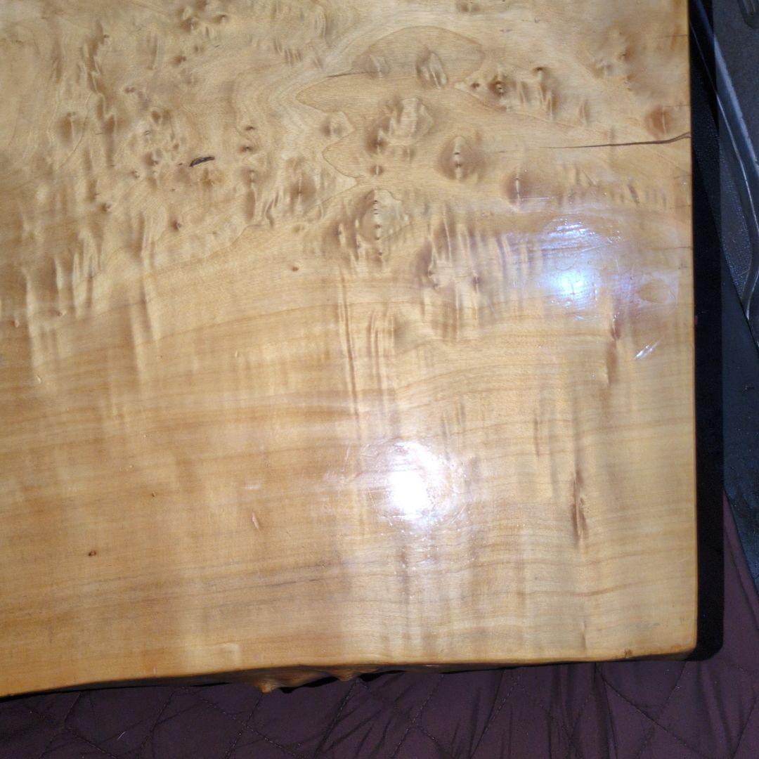 ポプラ　一枚板　テーブル　瘤杢　重厚感あり　レジンテーブルのベースにも