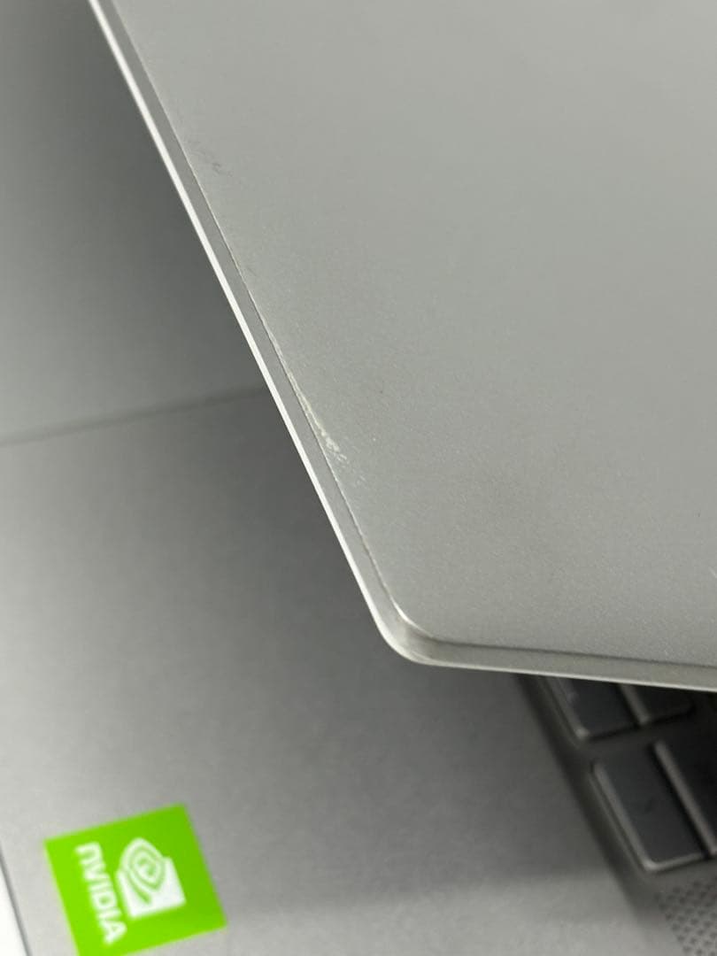 ⭐️M1110A⭐️DELL Inspiron 7300 i7 11世代