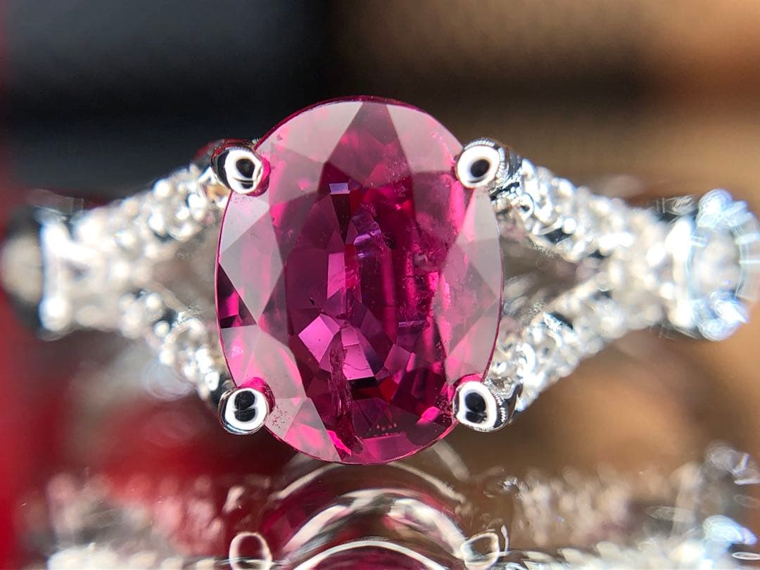 希少　非加熱　ルビー　ピジョンブランド系　ダイヤモンドk18wgリング