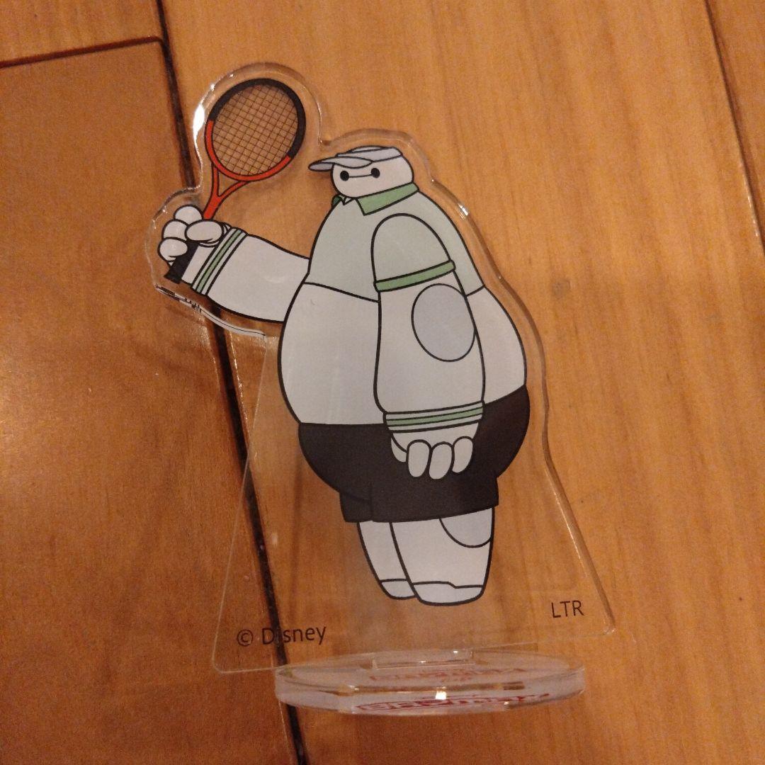 ディズニーストア　ワイヤレスイヤホン　ベイマックス