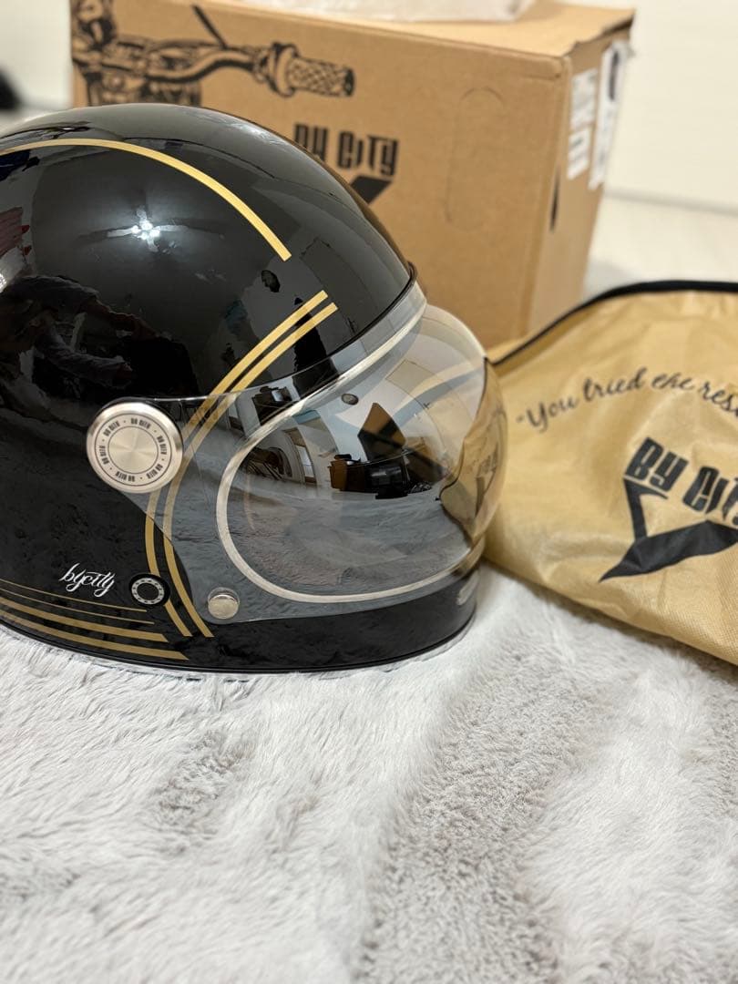 by City フルフェイスヘルメット ブラック/ゴールド ロードスターII