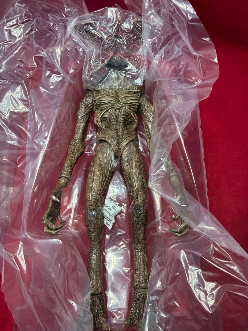 開封未使用品 ストレンジャーシングス デモゴルゴン 1/6スケール