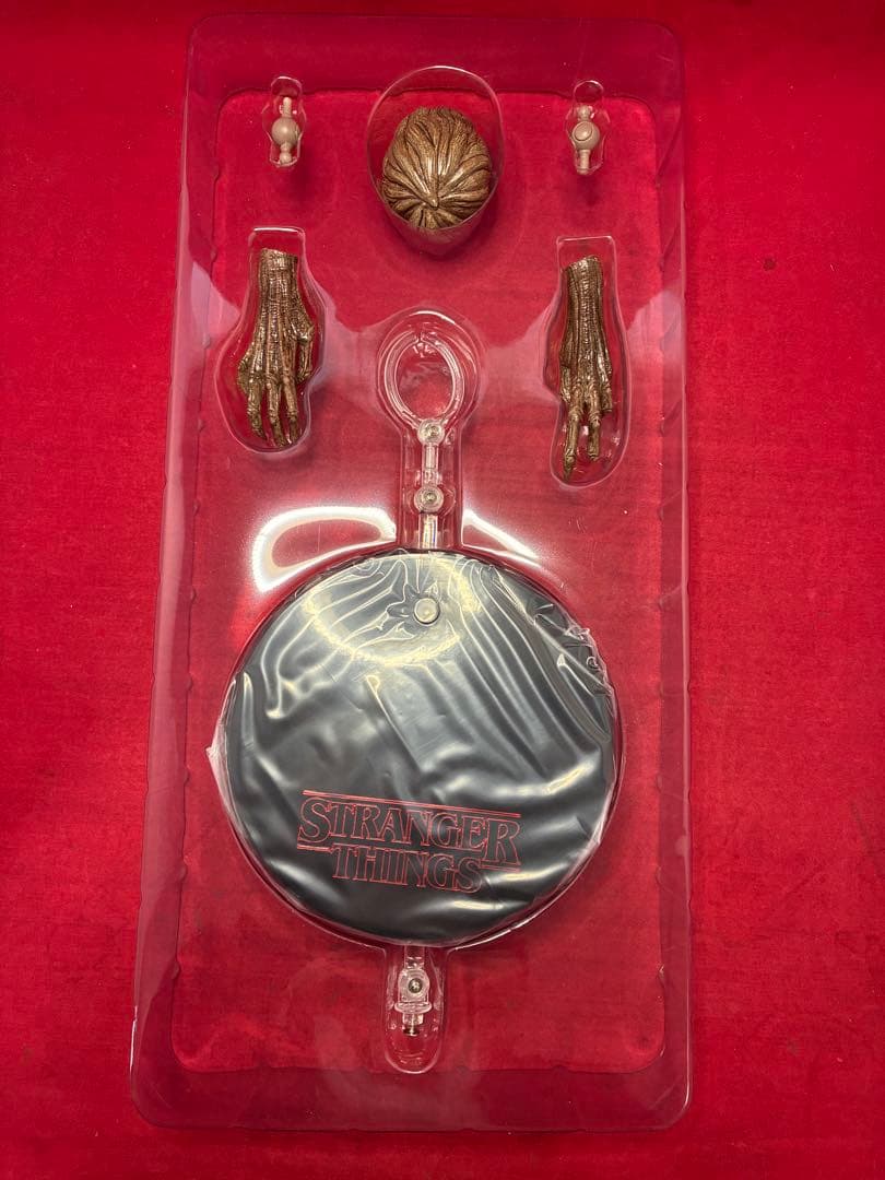 開封未使用品 ストレンジャーシングス デモゴルゴン 1/6スケール