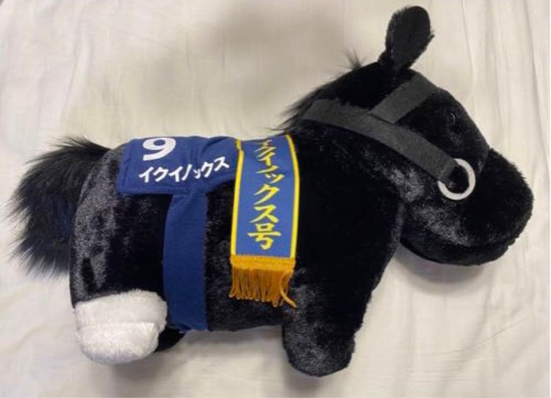 【おまけ付き】サラブレッドコレクション　イクイノックス6点セット！