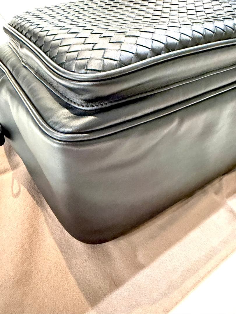 ◻️BOTTEGA VENETA◻️ボッテガヴェネタ◻️イントレチャート黒／希少大◻️