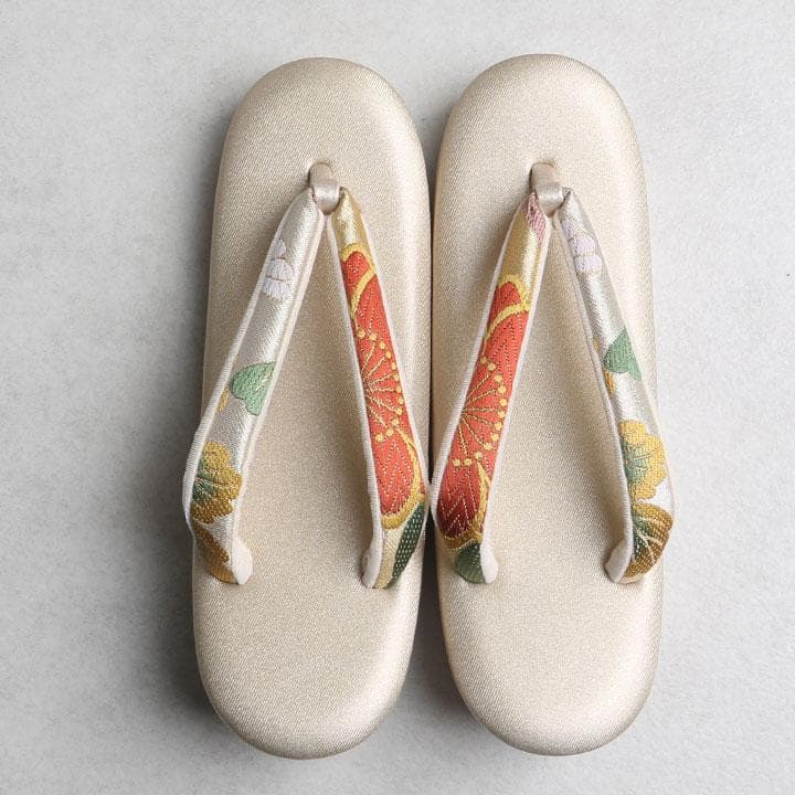 【新品】沙織謹製 草履バッグセット 草履24cm 古典柄 帯地 　03213