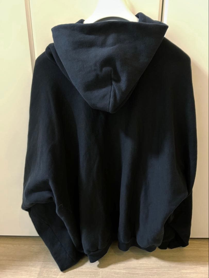 TWICE MOMO着用　Kanye West パーカー　yeezy Lサイズ