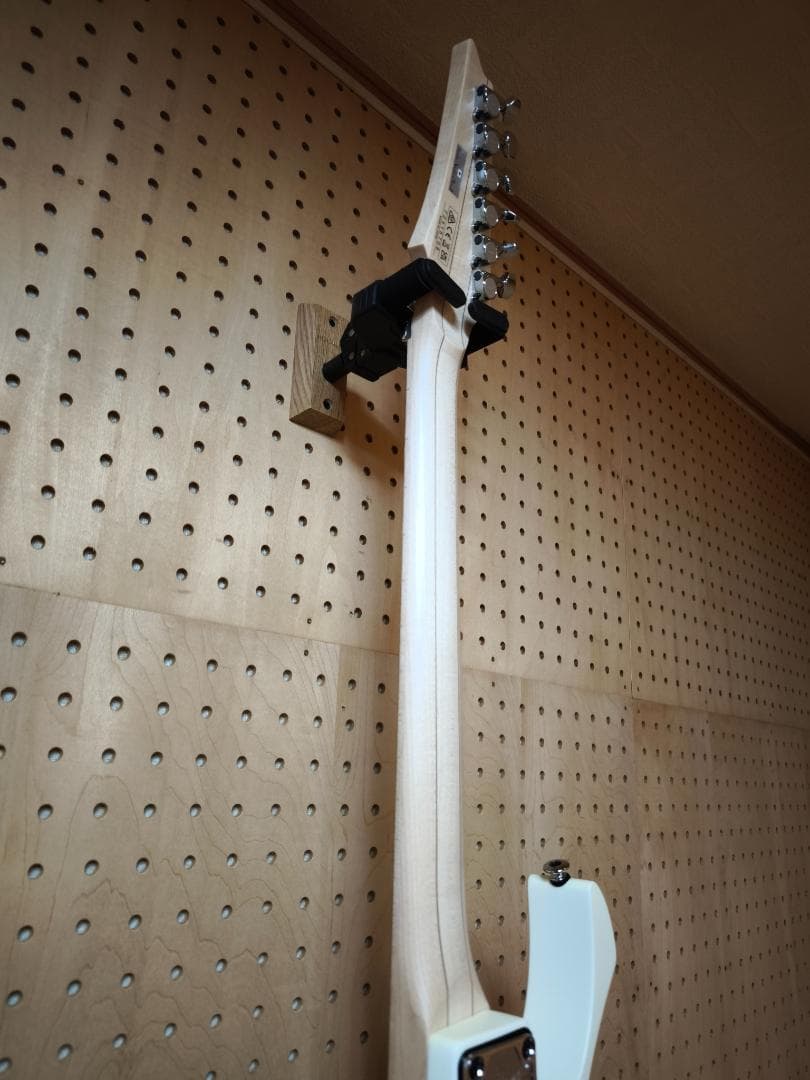 ☆彡Ibanez（アイバニーズ）　RG6HSHMTR-WHF