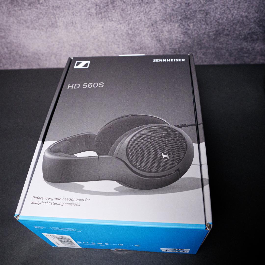 限定値下げ【美品】Sennheiser HD 560S有線ヘッドホン