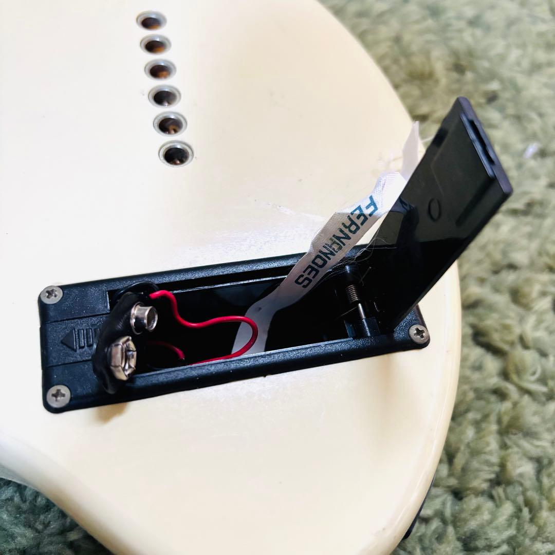 【希少限定品】　FERNANDES ZO-3 仮面ライダー ギター 送料込み