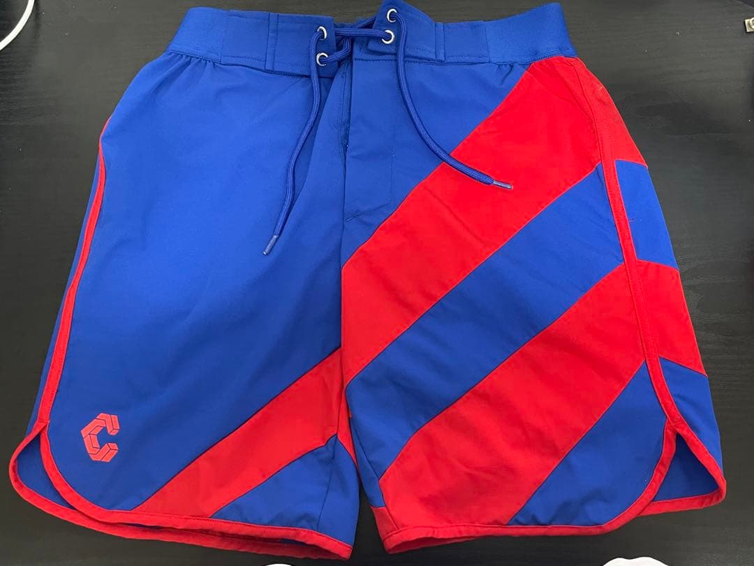 【限定モデル】CRONOS サーフパンツ　cronos クロノス　フィジーク