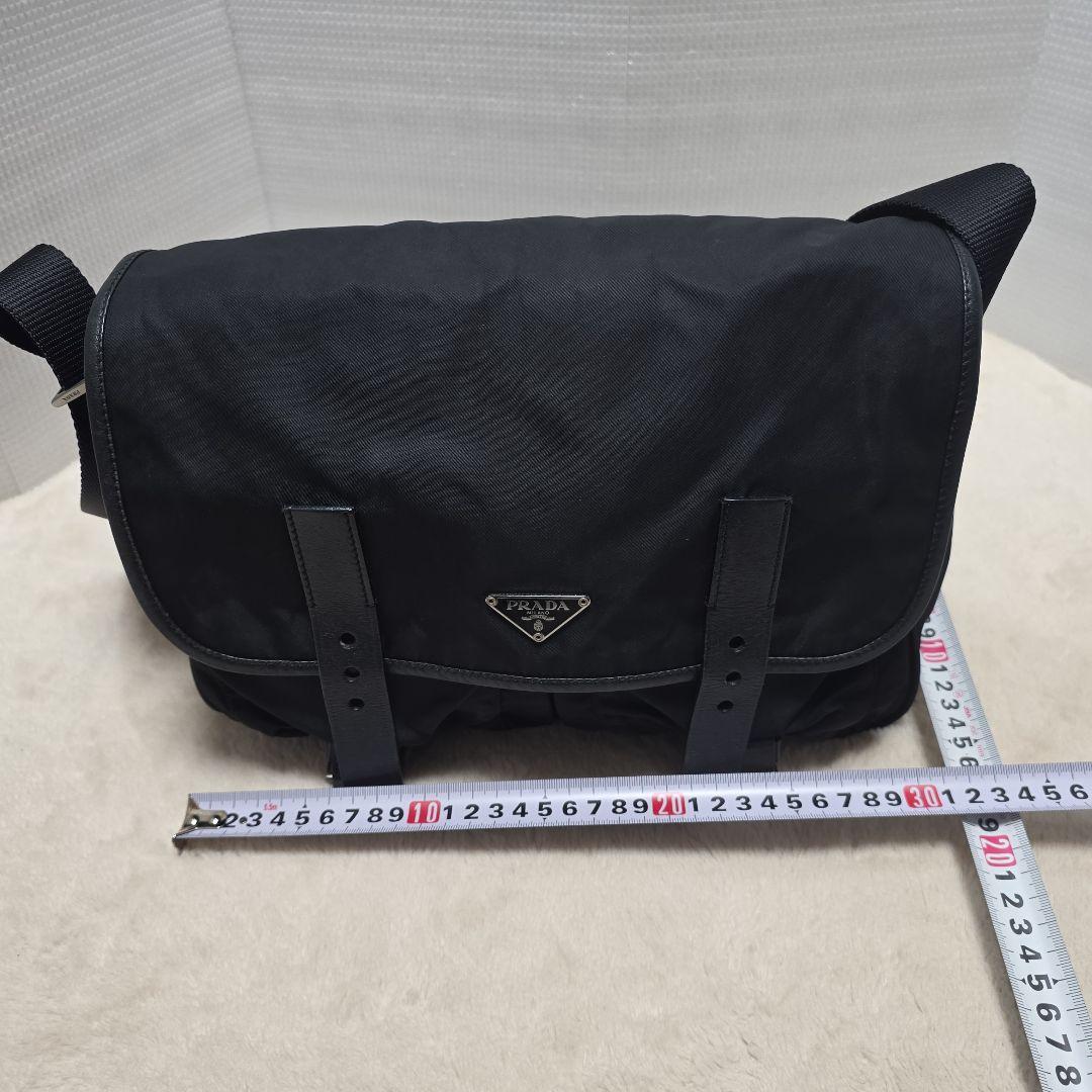 【良品✨】PRADA プラダ　ショルダーバッグ　メッセンジャーバッグ　ナイロン