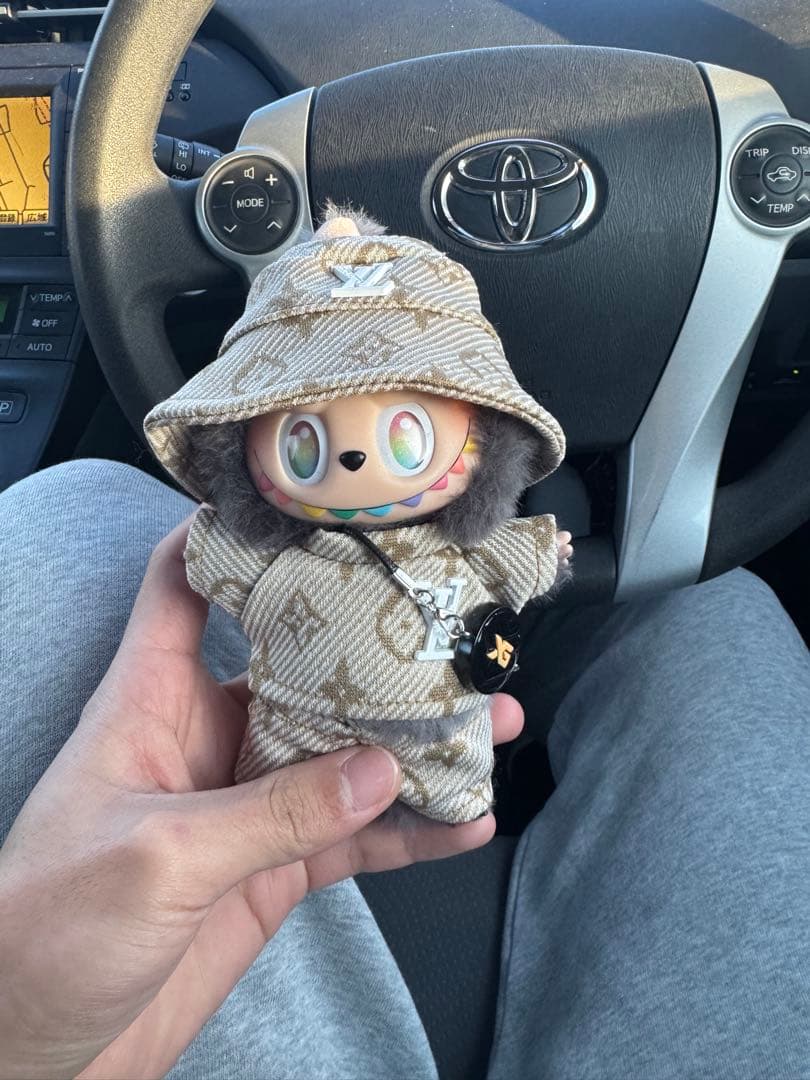 ラブブシークレット 洋服付き